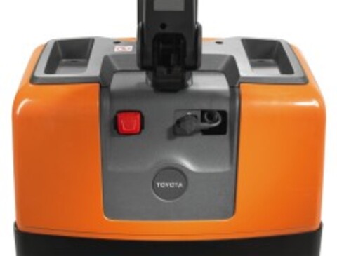 Vienkārša baterijas uzlāde