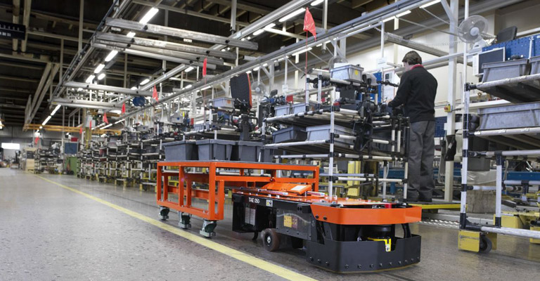 Autopilot TAE050 moving along the floor